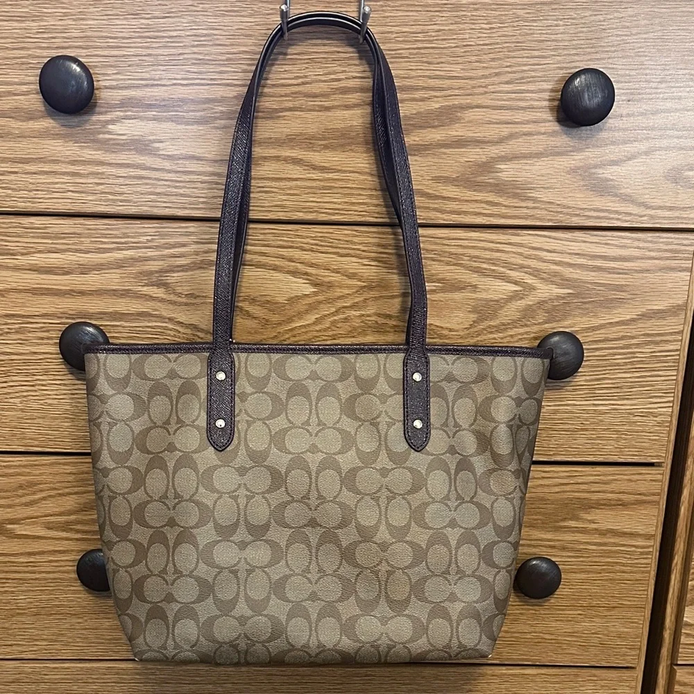 Coach Tan and Brown Signature Tote - Picture 8 of 9